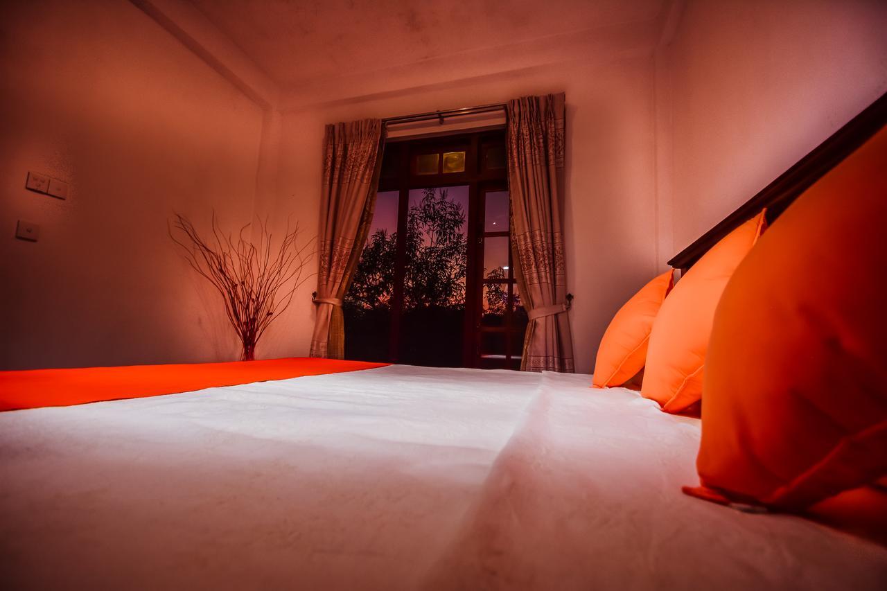 Heavens Door Guest Inn Kandy Esterno foto
